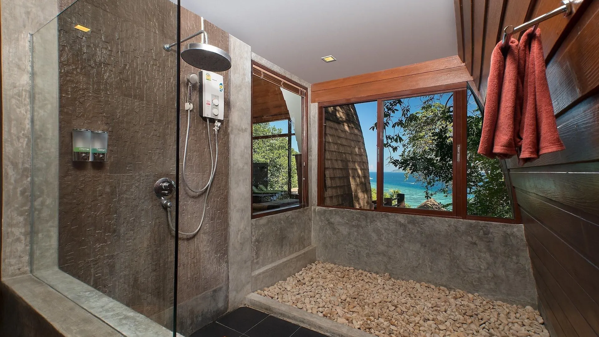 Resort The Cove Phi Phi Hotel