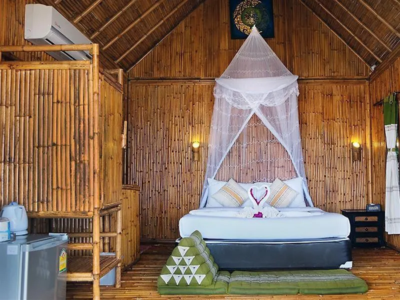 The Cove Phi Phi Hotel 3*, Phi Phi Don